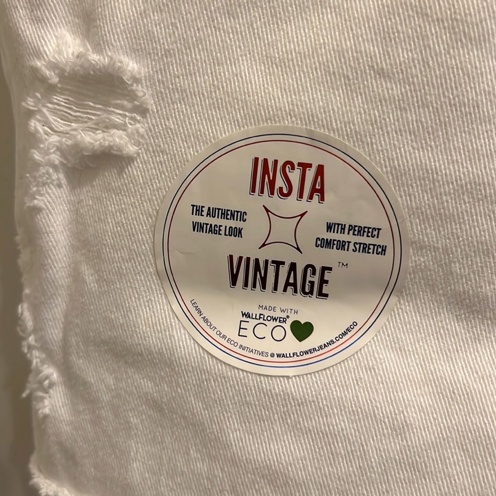 Wallflower White Short Overalls Size L - Picture 8 of 16